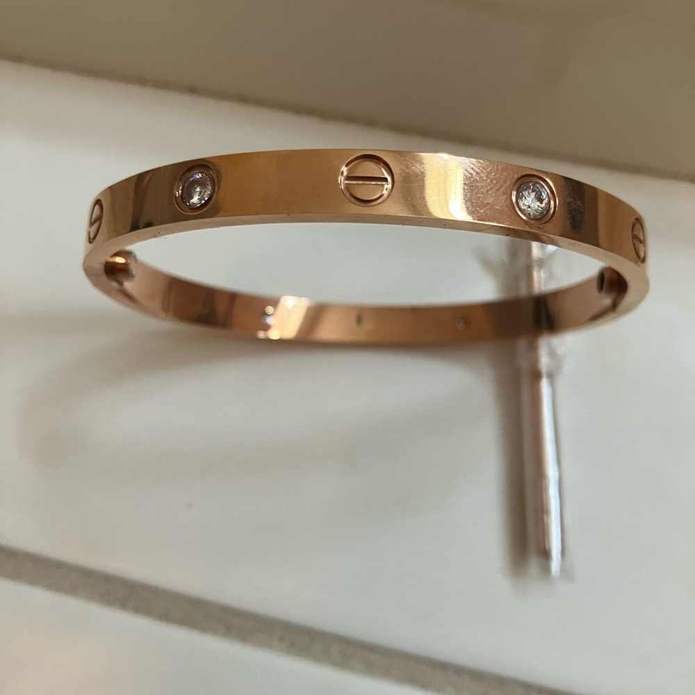 Elegant Rose Gold Bracelet with Diamond Accents